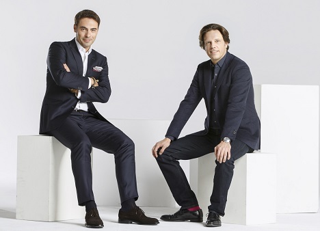 Serviceplan steigt bei Group One in Polen ein - (v.l.) Marek Zoledziowski, CEO Group One, und Florian Haller, CEO Serviceplan Gruppe (Foto: Serviceplan)