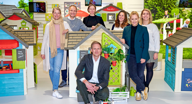 Simba Dickie Group wechselt Media-Agentur - Sie arbeiten künftig zusammen: Die Teams von Mediascale und der Simba Dickie Group - Foto: Simba Dickie Group