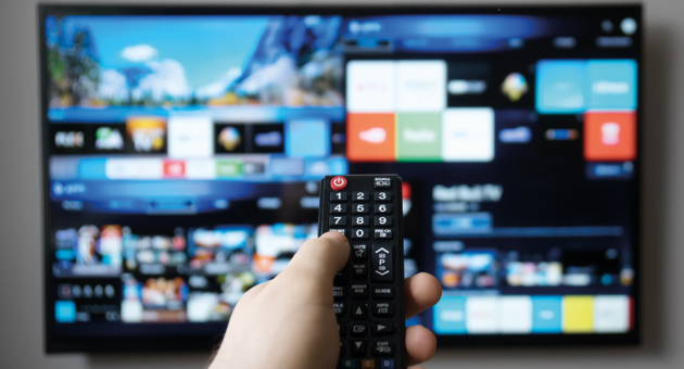 Laut RTL Ad Alliance nutzen lediglich vier Prozent der befragten KMUs Addressable-TV-Werbung - Foto: M-Production/Adobe Stock