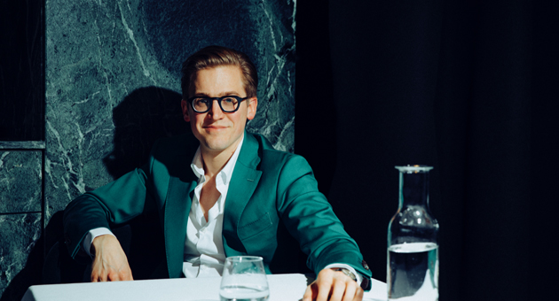 Falstaff ernennt neuen Chefredakteur - Sebastian Späth war zuletzt als Redakteur beim Spiegel für den Bereich Stil zuständig - Foto: Anne-Sophie Stolz