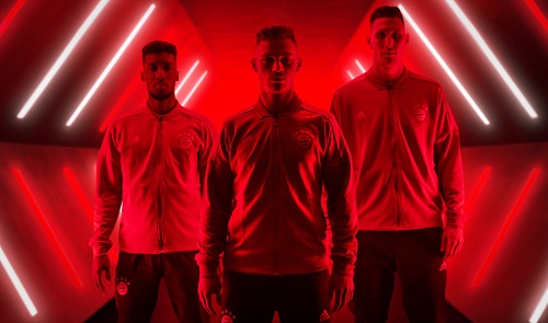 Tipico und Jung von Matt sorgen für Spannung zum Bundesliga-Rückrundenstart - Die FC Bayern München-Kicker Kingsely Coman, Joshua Kimmich und Niklas Süle sind Gesichter der neuen Tipico-Kampagne (Foto: Tipico)