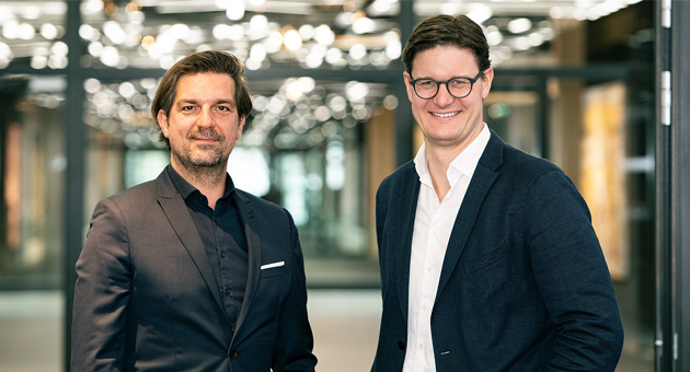 Saint Elmo’s und Mediaplus Forward gewinnen Somfy - Sebastian Truss (li.) von Mediaplus Forward und Christoph Kahlert von Saint Elmo’s München gewinnen im Somfy-Pitch - Foto: Serviceplan Group
