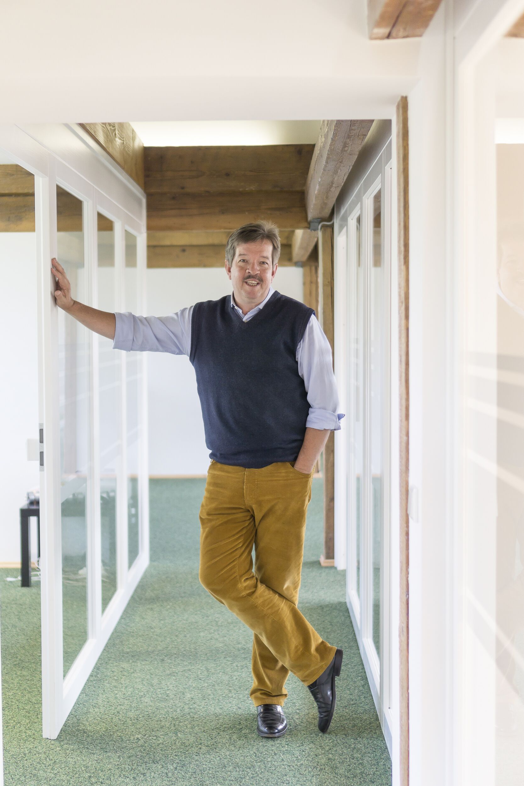 Europas größte Hotelkooperation beauftragt wieder Dresdner Agentur - Stephan Trutschler und sein Team bei meeco Communication Services konnten den Etat der Logis Hotels wieder gewinnen. (Bild: meeco)