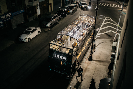 UBER und Visa Card kreierten Dinning Experience in New York - Der Doppeldecker-Bus in dem das Dinning Erlebnis statt fand (Foto: UBER)