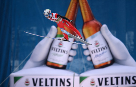Fast sechs Millionen TV-Zuschauer sahen die Vierschanzentournee - Veltins' Hauptsponsorvertrag mit der Vierschanzentournee läuft bis 2017 (Foto: Veltins)