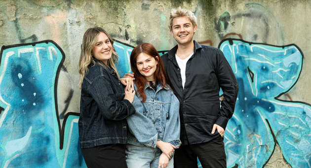 Kruger Media stärkt Bereiche PR und Social Media - Neu in der PR- und Social Media-Unit (vl.): PR- und Communications-Managerin Arianna Volpe, Content Creatorin Vlada Vesna und Junior PR-Manager Harry Hardon – Foto: Kruger Media