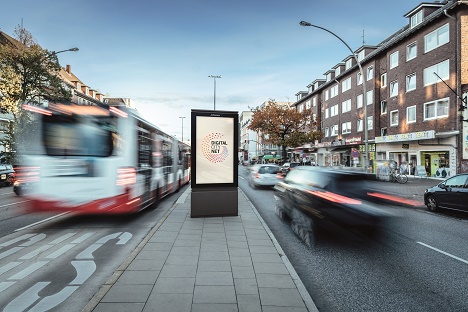 WallDecaux erweitert das bisherige Digital Deluxe Net in Hamburg um weitere 50 digitale City-Light-Posterflchen. (Foto: WallDecaux)
