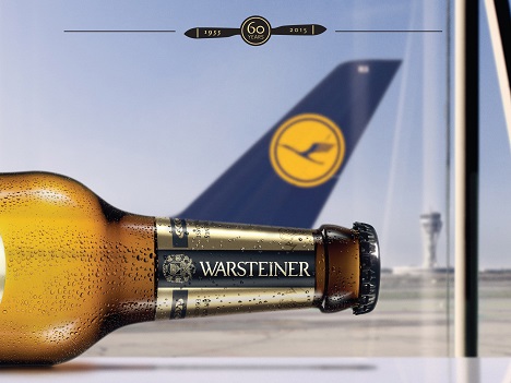 Lufthansa serviert für weitere drei Jahre Warsteiner Pils -