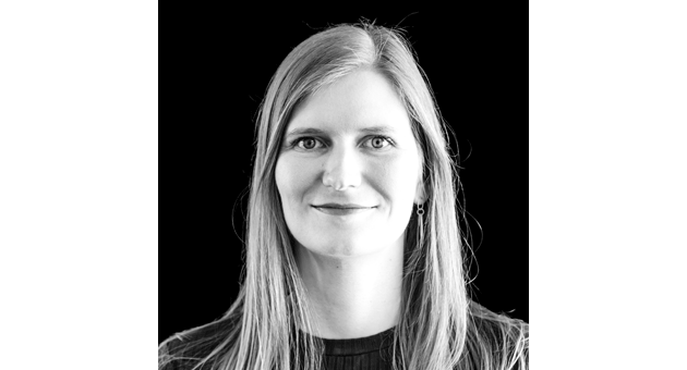 HUK-Coburg setzt künftig auf SEO-Optimierung - Julia Weißbach, Head of SEO bei SYZYGY Performance, freut sich über den Neukunden HUK-Coburg – Foto: SYZYGY