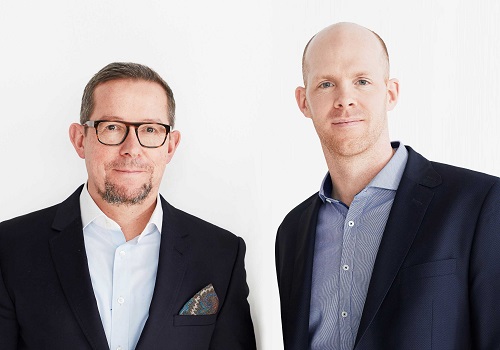 Crossmedia startet Büro in Bielefeld - Bernd Wild und Sven Büteröwe (v.l.) leiten den neuen Crossmedia-Standort in Bielefeld (Foto: Crossmedia)