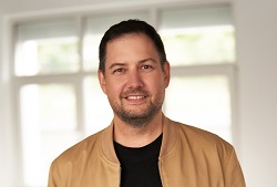 Fein macht VHUG zur Lead-Agentur - VHUG-Co-Gründer Mirco Wüstholz freut sich auf die Zusammenarbeit mit dem Fein-Team - Foto: VHUG