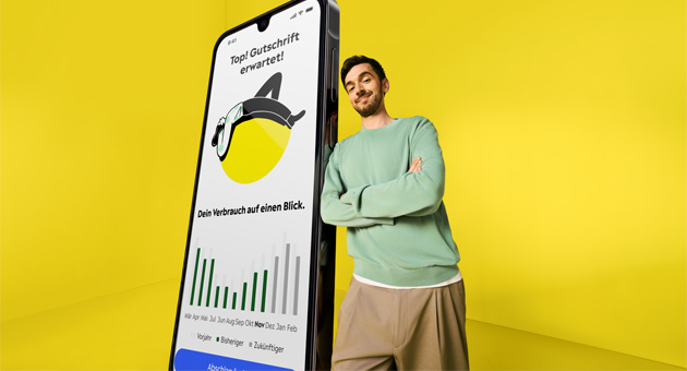 Yello macht Kostenkontrolle zum Kampagnenschwerpunkt - Für den neuen Yello-Auftritt setzt Mutabor einen Presenter als wiederkehrendes Kampagnenelement ein - Foto: Yello Strom