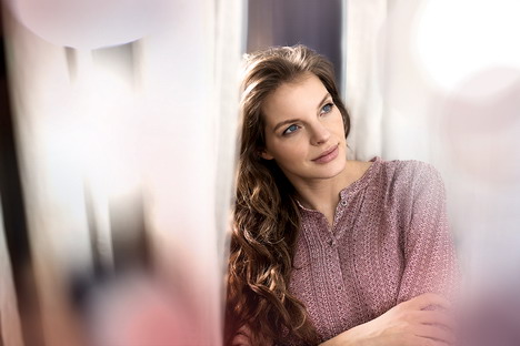 Arosa engagiert Yvonne Catterfeld als Markenbotschafterin -