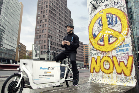 Amazon führt Schnelllieferdienst Prime Now in Berlin ein - Die Zustellgebiete finden die Berliner Kunden unter www.Amazon.de/primenow (Foto: Amazon)