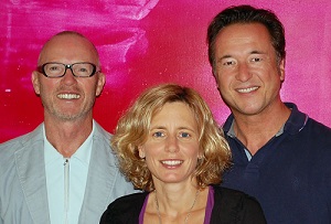 Bundeswehr-Etat geht an Castenow - Die Castenow-GFs v.l: Dieter Castenow, Sabine Castenow und Hubert Hundt (Foto: Castenow)