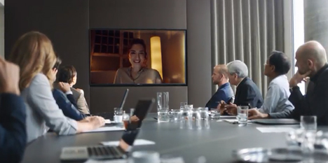 Heimat setzt für die Versandapotheke DocMorris auf Fortschritt - Zentrale Botschaft des TV-Spots: Den Fortschritt und die digitalen Möglichkeiten nutzen, um neue Ideen im Leben zu verwirklichen (Foto: Screenshot YouTube/DocMorris)