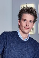 Nils Rue justblue design befördert Nils Ruge zum geschäftsführenden Gesellschafter