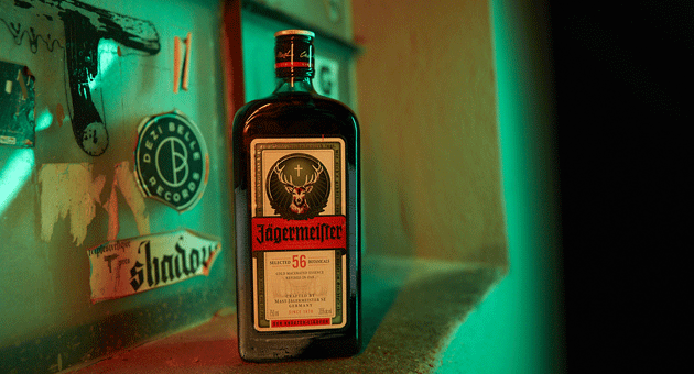Jägermeister wechselt nach über 20 Jahren die Media-Agentur - Mediaplus hat zusammen mit ihrer Tochter Mediascale nach einem Pitch die Kultmarke Jägermeister gewonnen - Foto: Mast-Jägermeister SE