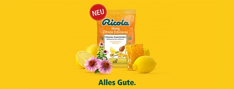 Im neuen Ricola-Spot wird auch auf das Neuprodukt Ricola Honig Zitrone Echinacea hingewiesen (Foto: Ricola)