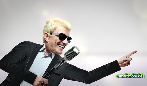 Heino singt mit smartmobil.de und Huth + Wenzel - Heino singt für smartmobil.de neue Lieder (Foto: Huth + Wenzel)