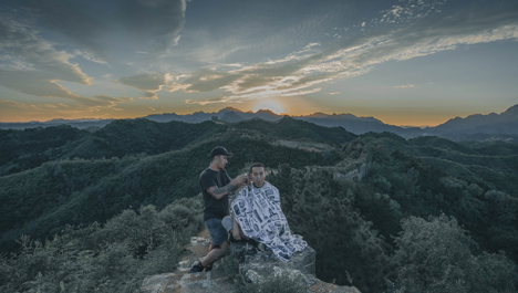Vom weltreisenden Haarschneider zum Barber-Shop-Betreiber: Miguel Gutierrez ist einer von zehn Protagonisten der Portrtserie von Uhura (Foto: N26)